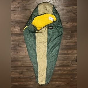 NEW🌲⭐️NorEast Mummy Sleeping Bag